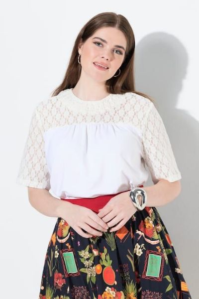 Slika Majica polu rukava s dodatkom ukrasne čipke