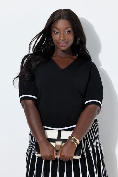 Slika Pulover kratkih rukava V ovratnika