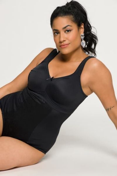 Slika Bodi širokih naramenica