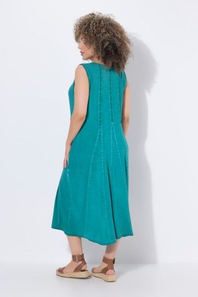 Slika Haljina midi bez rukava